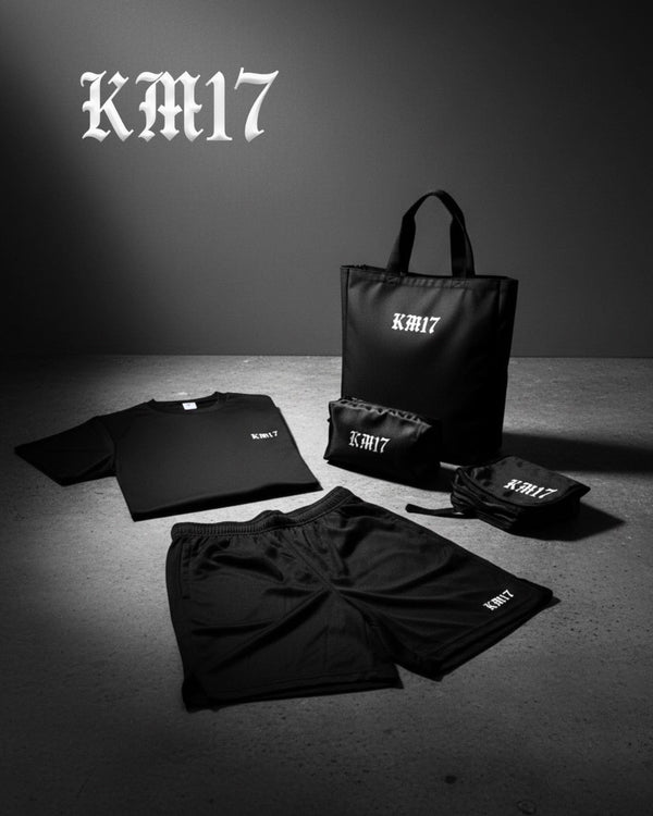 三嶋一輝 KM.Seventeen 第4弾コレクション Vol.4 ドライTシャツ アパレル